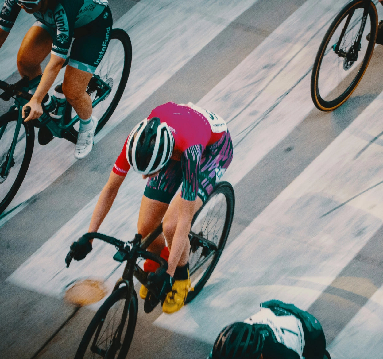 The Essential Sportswear Items for Every Athlete's Wardrobe